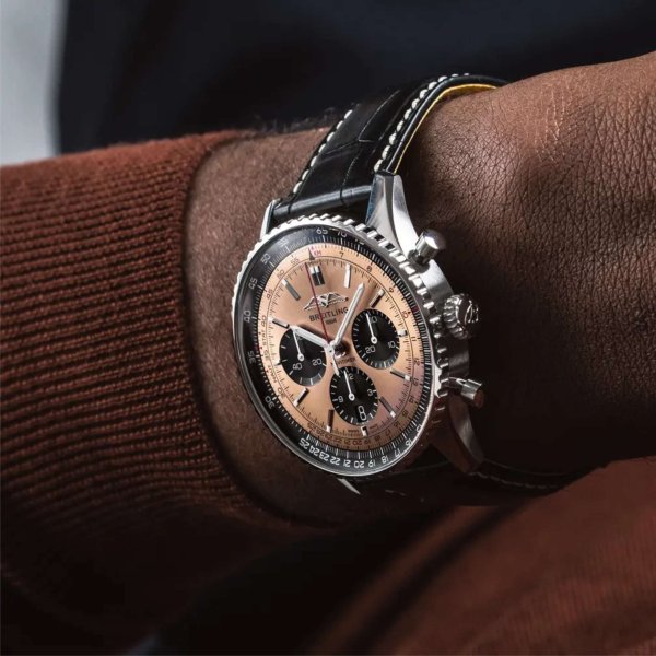 Breitling Navitimer B01 Chronograph 43 (Ref: AB0138241K1P1)