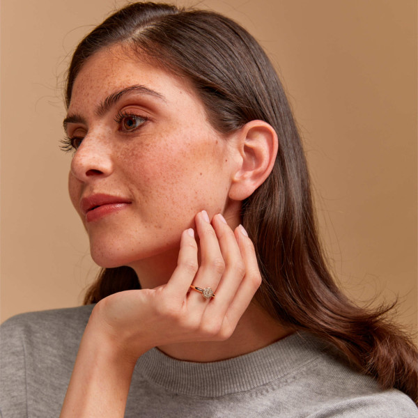 Bron Stardust Ring (Ref: 8RR4717CBR)