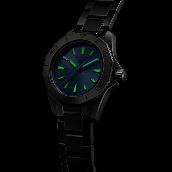 TAG Heuer TAG HEUER AQUARACER PROFESSIONAL 200 (Ref: WBP1415.BA0622)