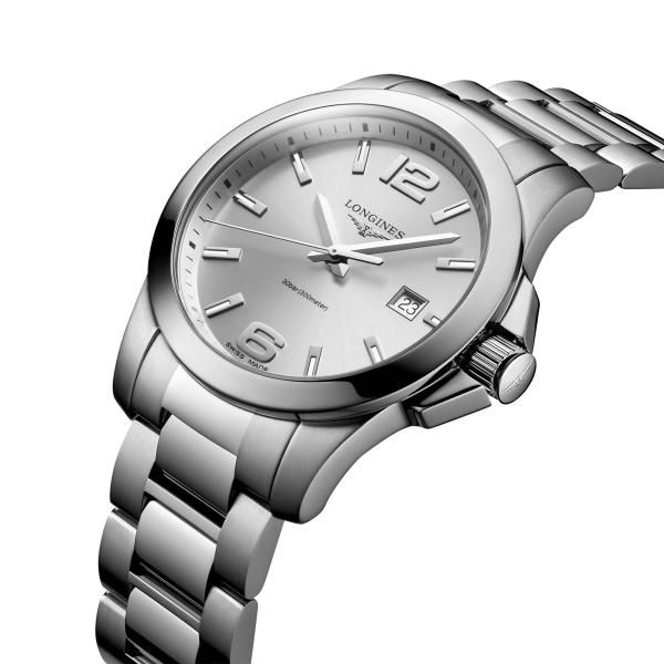 Longines Conquest (Ref: L3.759.4.76.6)