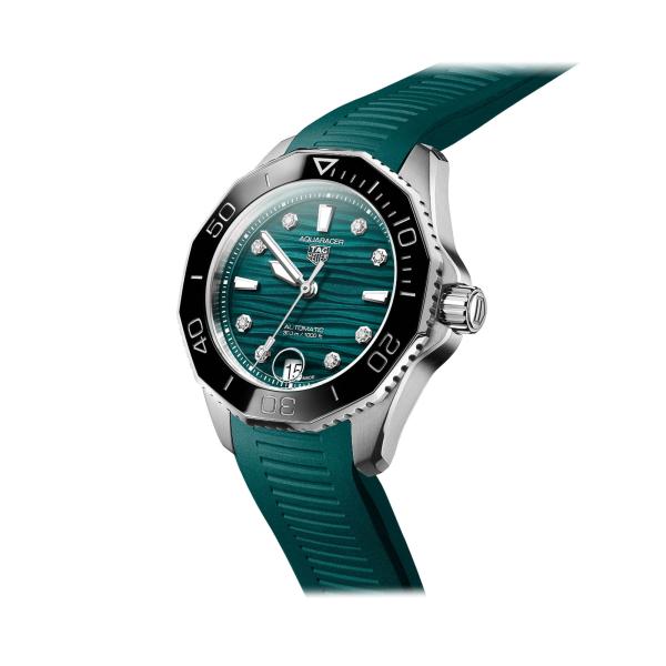 TAG Heuer Aquaracer Professional 300 Date (Ref: WBP231G.FT6226)