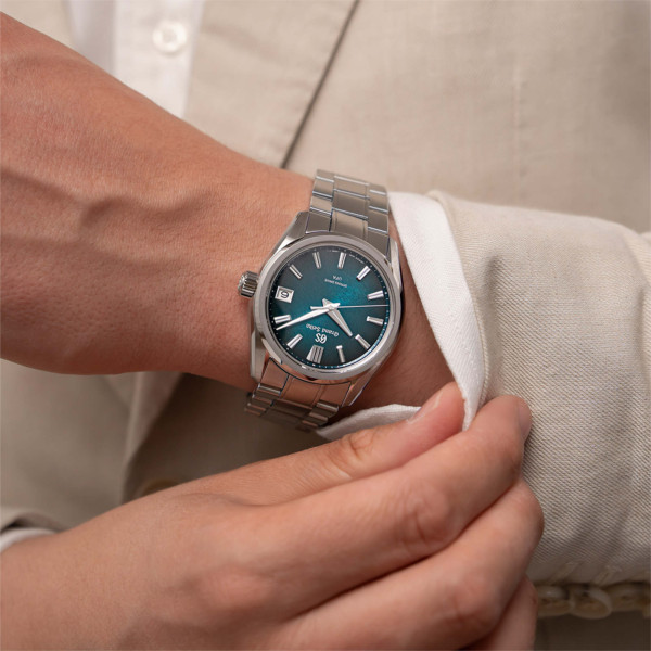 Grand Seiko Evolution 9 (Ref: SLGB011)