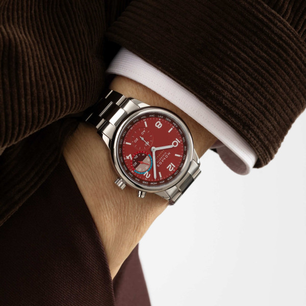 NOMOS Glashütte Club Sport Neomatik Weltzeit Magma (Ref: 790.S5)