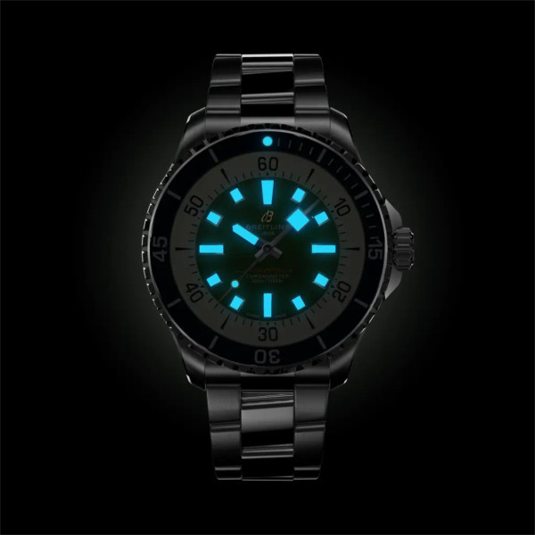 Breitling Superocean Automatic 44 (Ref: A17376A31L1A1)