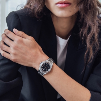 FY26 INGENIEUR WRIST SHOT IW324906 4x5 2