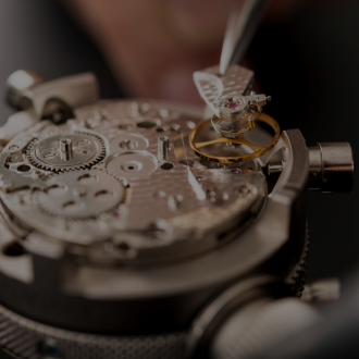 2020 Service Uhrmacher Dark 1