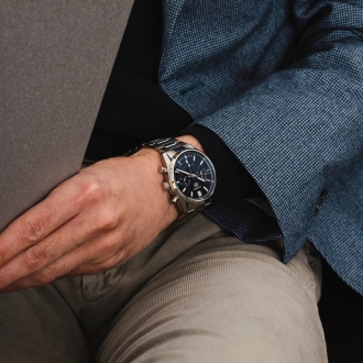 2022 Vogl Ready To Wear TAG Heuer Kachel 1