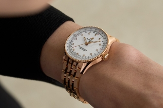 2023 Breitling Navitimer Kachel quer