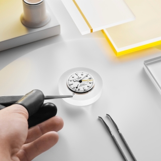 TUDOR NP25 BLACK BAY PRO LIFESTYLE-5