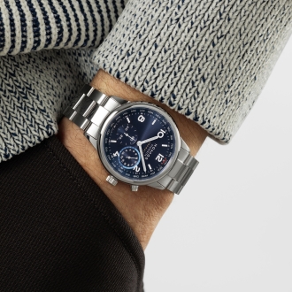 16 NOMOSGlashuette 0790 Club Sport neomatik Worldtimer blue 2362x3543px