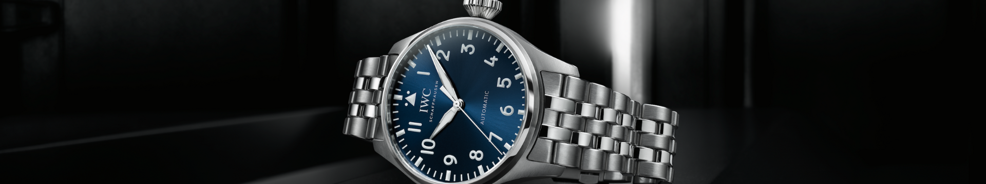 2023_IWC_Pilots Watch_Banner_Desktop_1