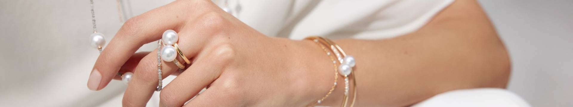 2023_Gellner_Perlenschmuck_Banner_Desktop