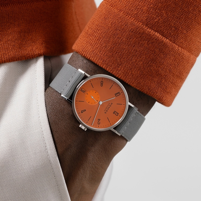 2024_Nomos_Tangente_38_Datum_Poporange_Kachel