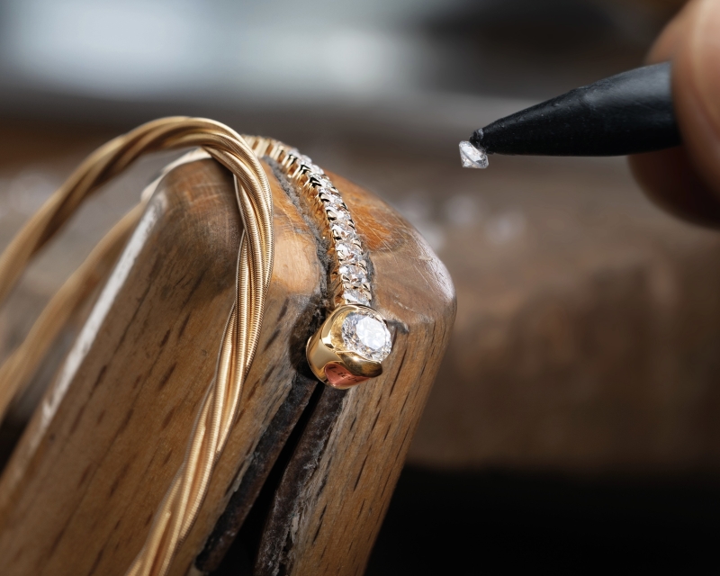 Armband UMARME MICH. Power of diamonds_Fassen