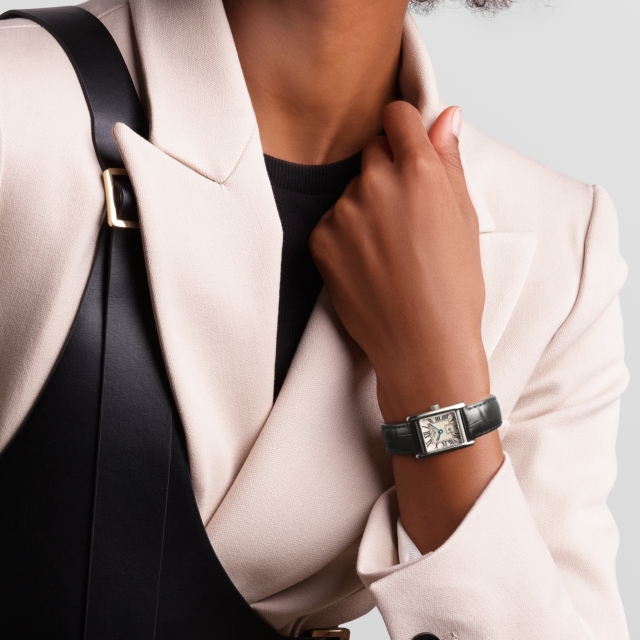 2023_Longines_Kachel Mini DolceVita_klassisch_1