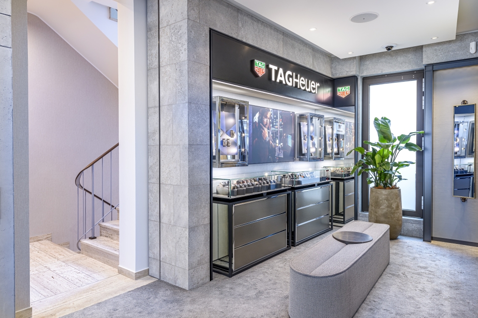 2024_POS_HS16+18_Uhrenwelt_Kachel_9