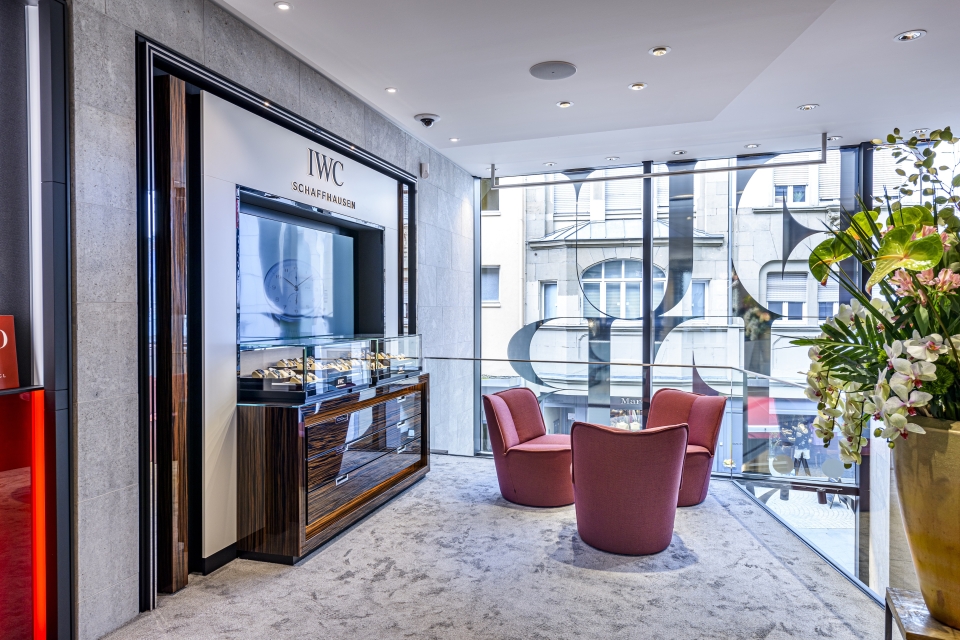 2024_POS_HS16+18_Uhrenwelt_Kachel_8