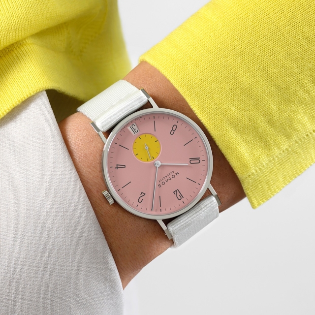 2024_Nomos_Tangente_38_Datum_Bubblegum_Kachel