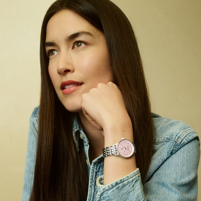 2023_Breitling_Kachel Navitimer32_5