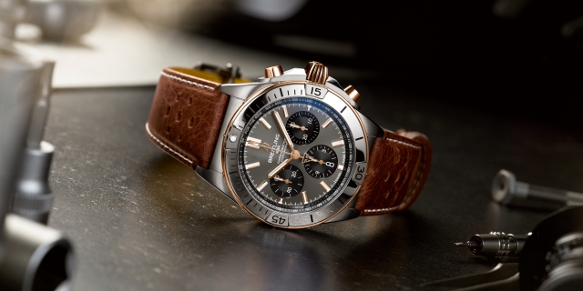 2024_Breitling_Chronomat Triumph_Banner_Mobil 2024_Breitling_Chronomat Triumph_Banner_Mobil