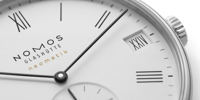 2024_NOMOS_Ludwig_neomatik_41_Datum_75_Jahre_GG_Banner_Mobil 2024_NOMOS_Ludwig_neomatik_41_Datum_75_Jahre_GG_Banner_Mobil