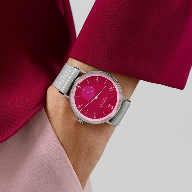 2024 Nomos Tangente 38 Datum Chili Kachel