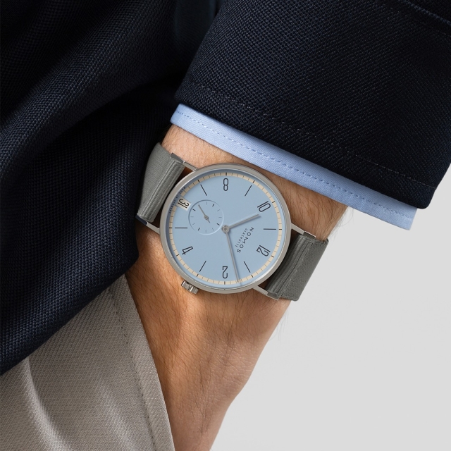 2024 Nomos Tangente 38 Datum Frostblau Kachel